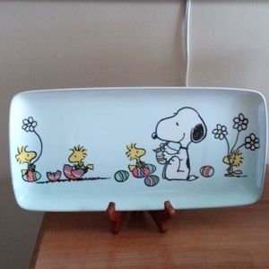 Snoopy Easter tray